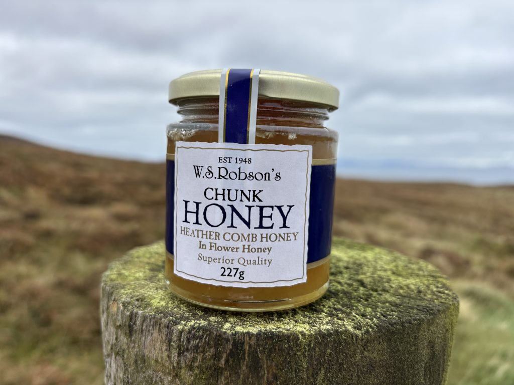 Chunk Honey from Chain Bridge Honey 227g