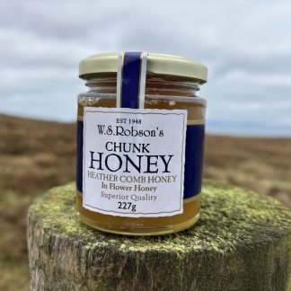 Chunk Honey from Chain Bridge Honey 227g